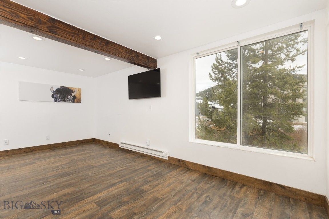Hill Condos - Residential