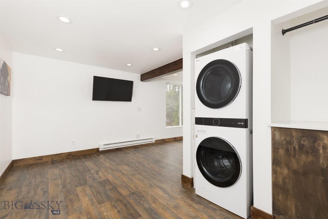 Hill Condos - Residential