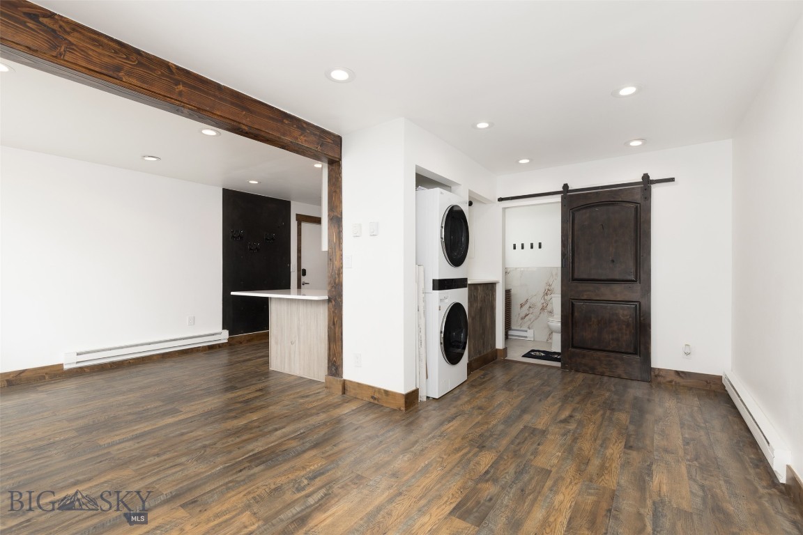 Hill Condos - Residential