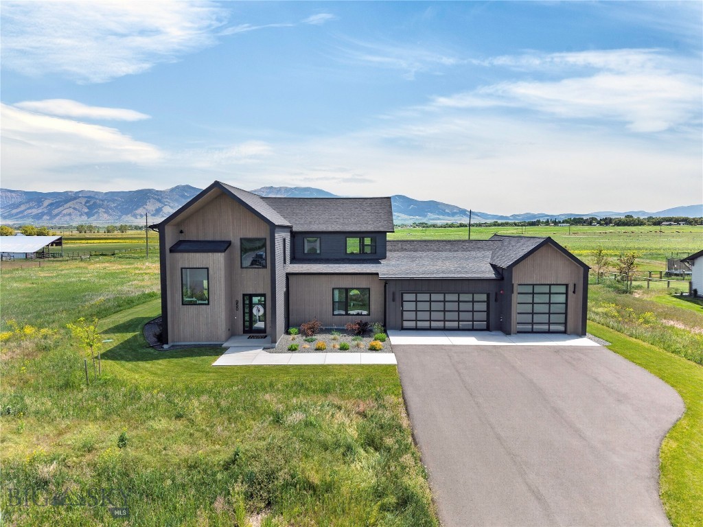 950 E Liberty Drive
