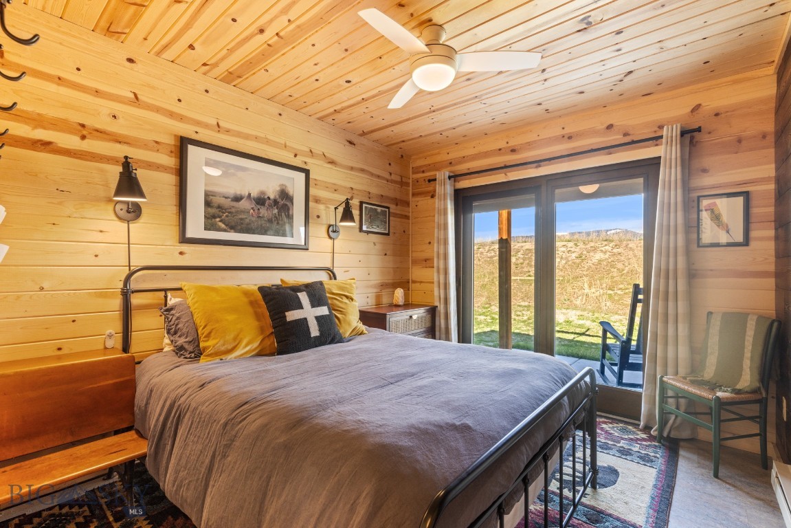 Livingston, Montana 59047, United States, 2 Bedrooms Bedrooms, ,1 BathroomBathrooms,Residential,Contingent,128428