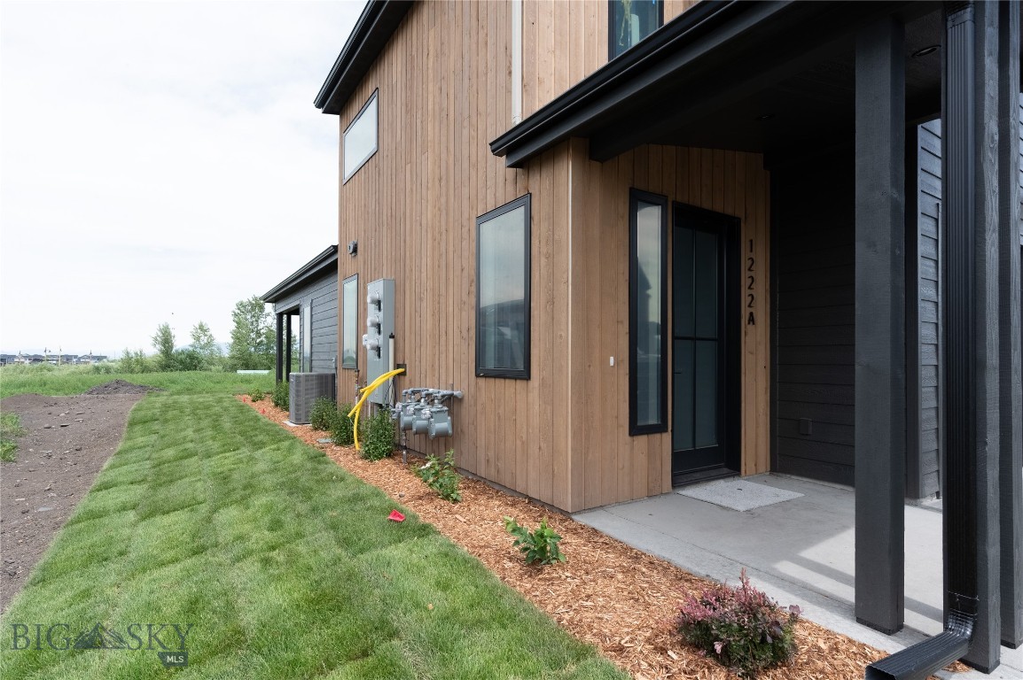 Flanders Creek - Residential