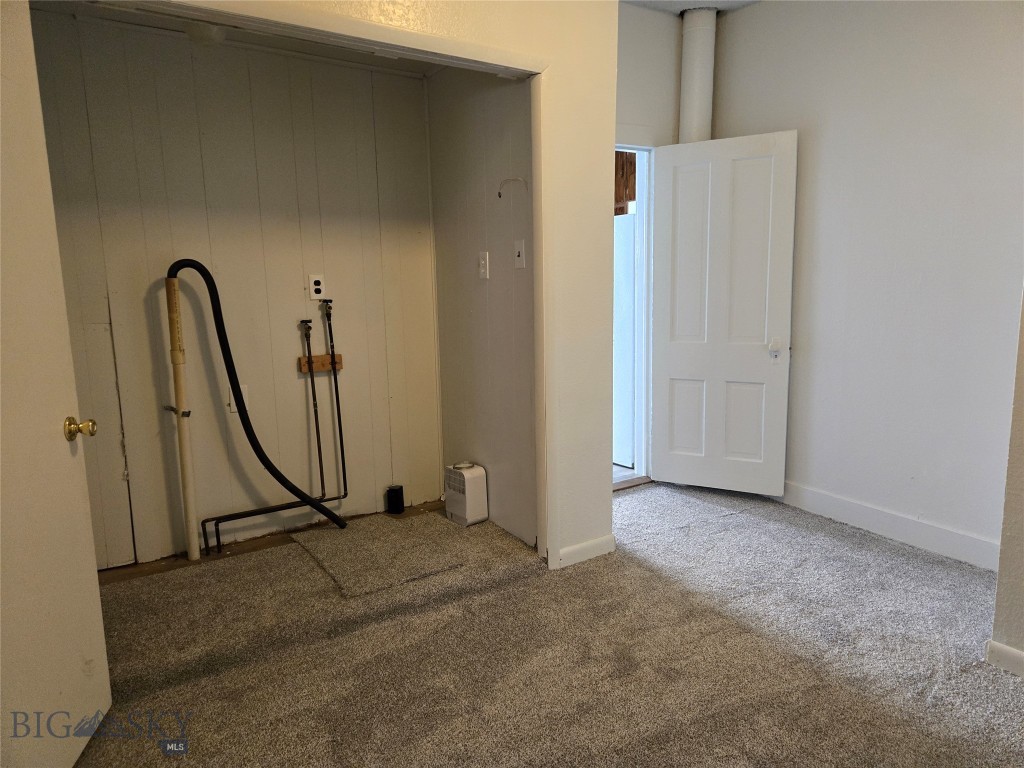 Butte, Montana 59701, United States, 1 Bedroom Bedrooms, ,1 BathroomBathrooms,Residential,Pending,164673