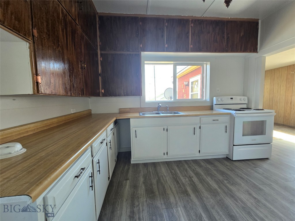 Butte, Montana 59701, United States, 1 Bedroom Bedrooms, ,1 BathroomBathrooms,Residential,Pending,164673