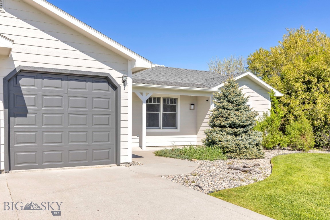 Valley Garden Golf Village - Residential