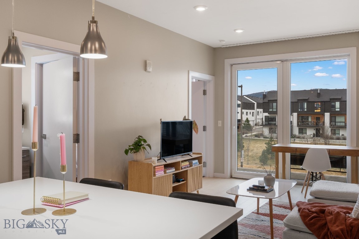 Meadow Creek - Residential