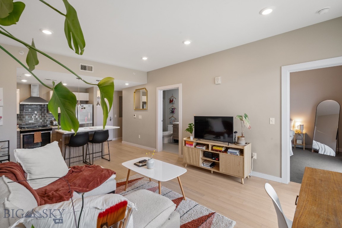 Meadow Creek - Residential