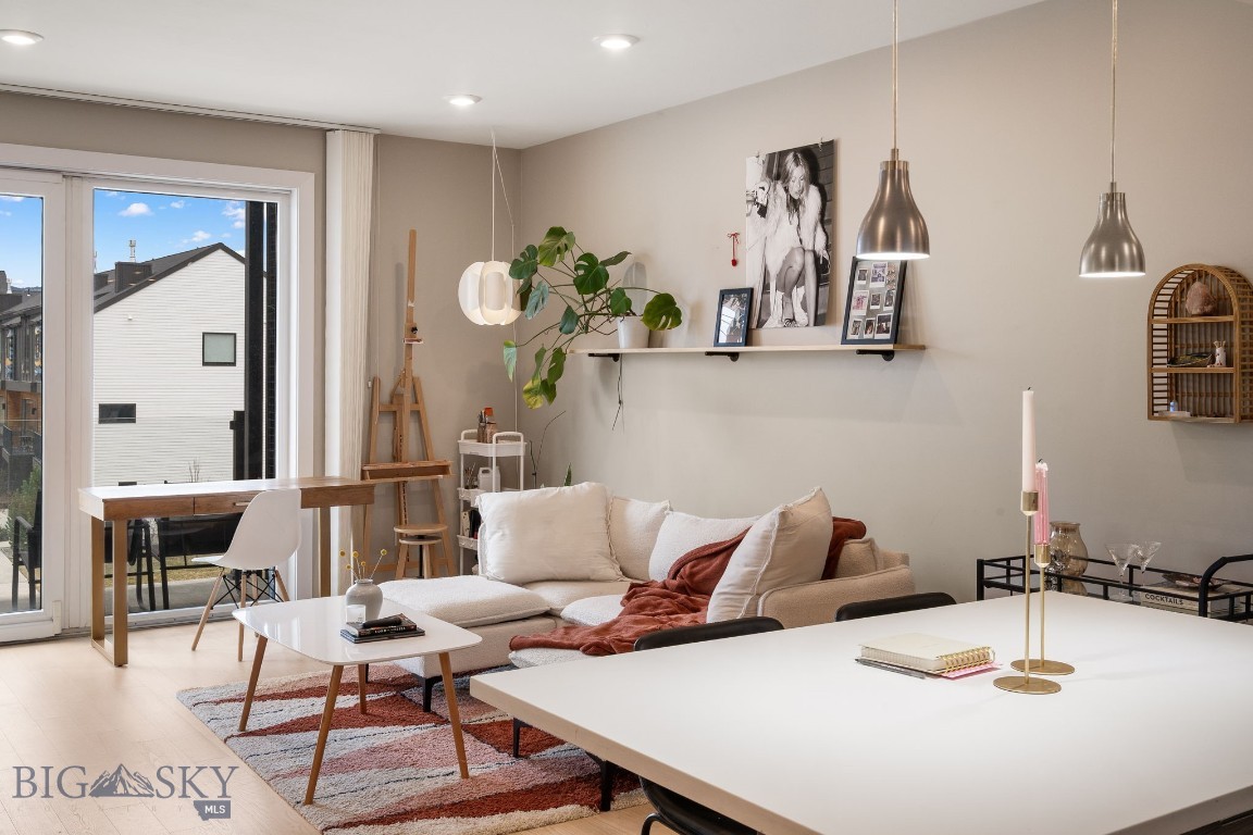 Meadow Creek - Residential