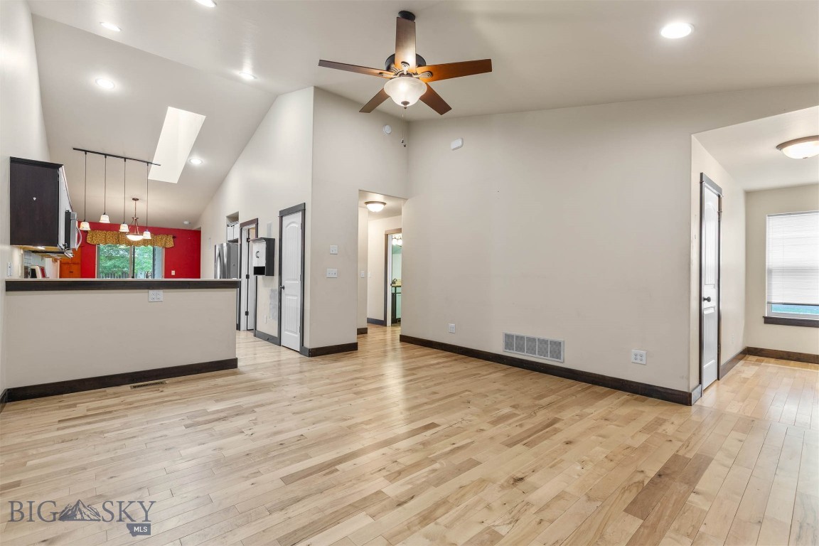 Oak Springs - Residential