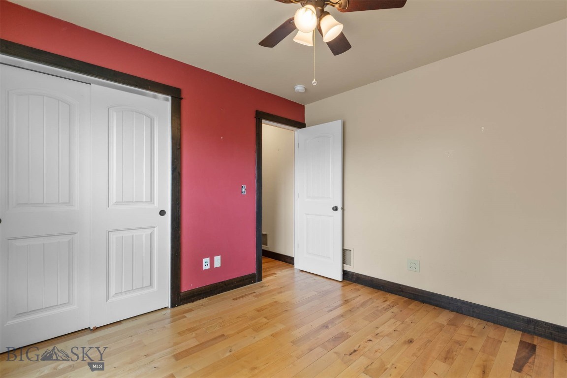 Oak Springs - Residential