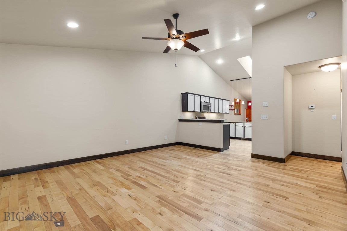 Oak Springs - Residential