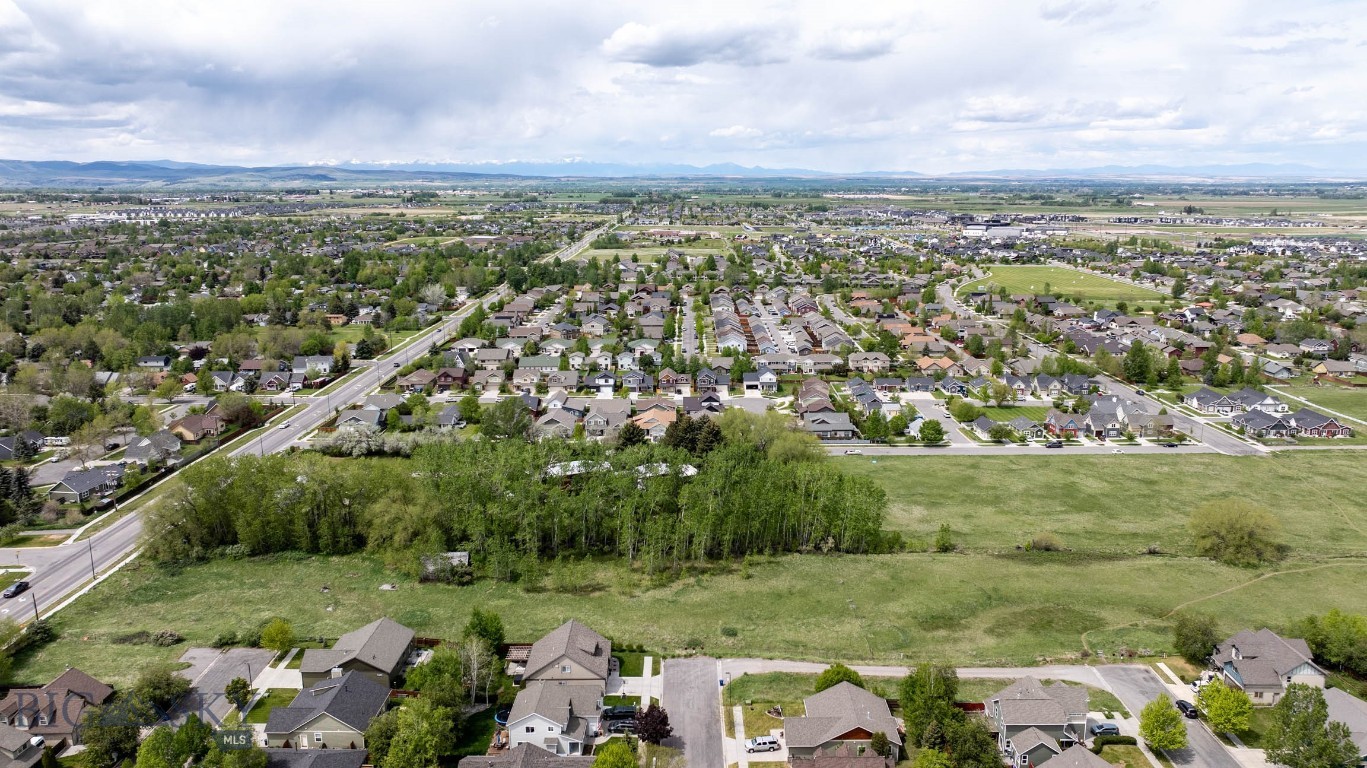 Oak Springs - Residential