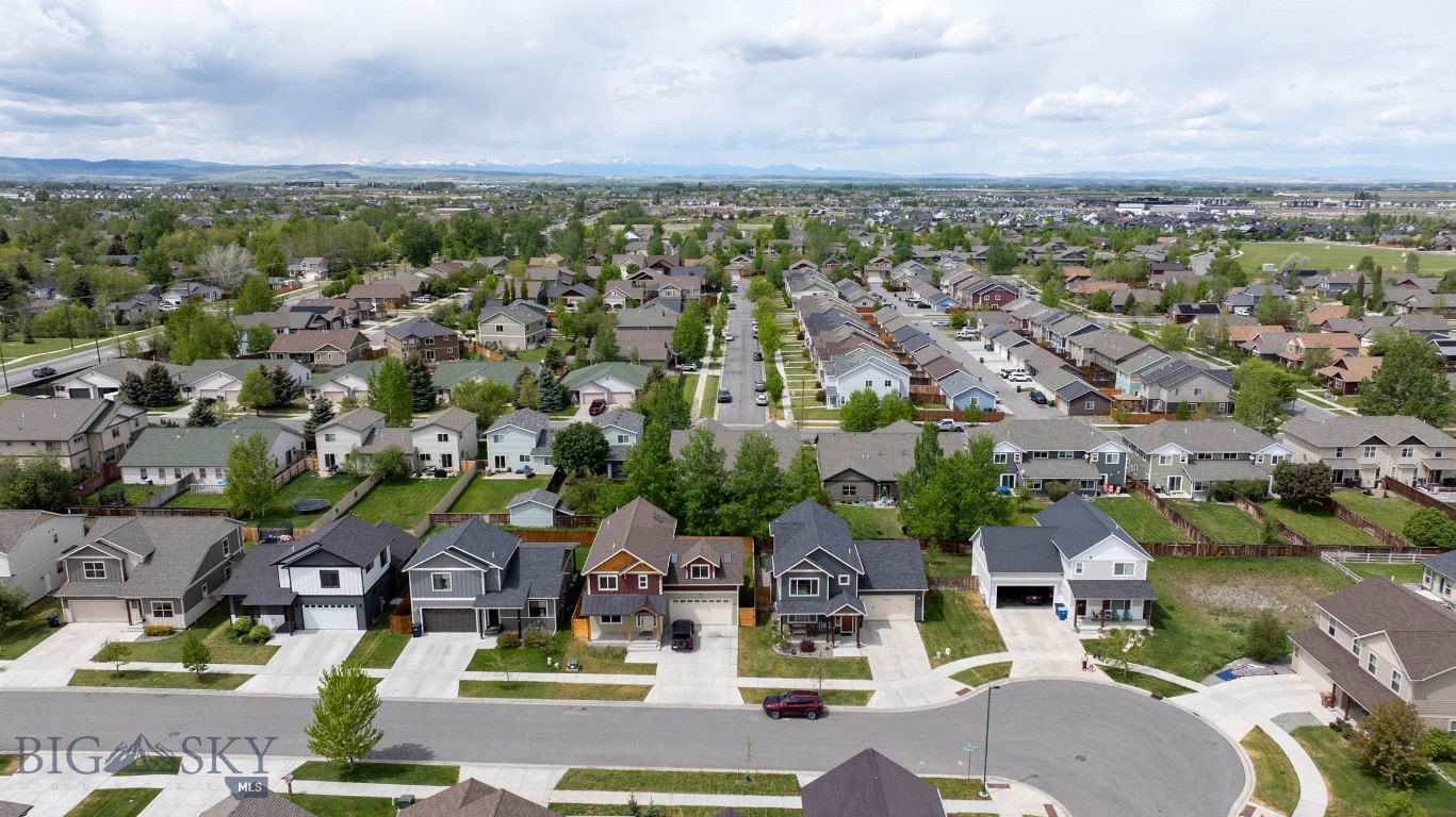 Oak Springs - Residential