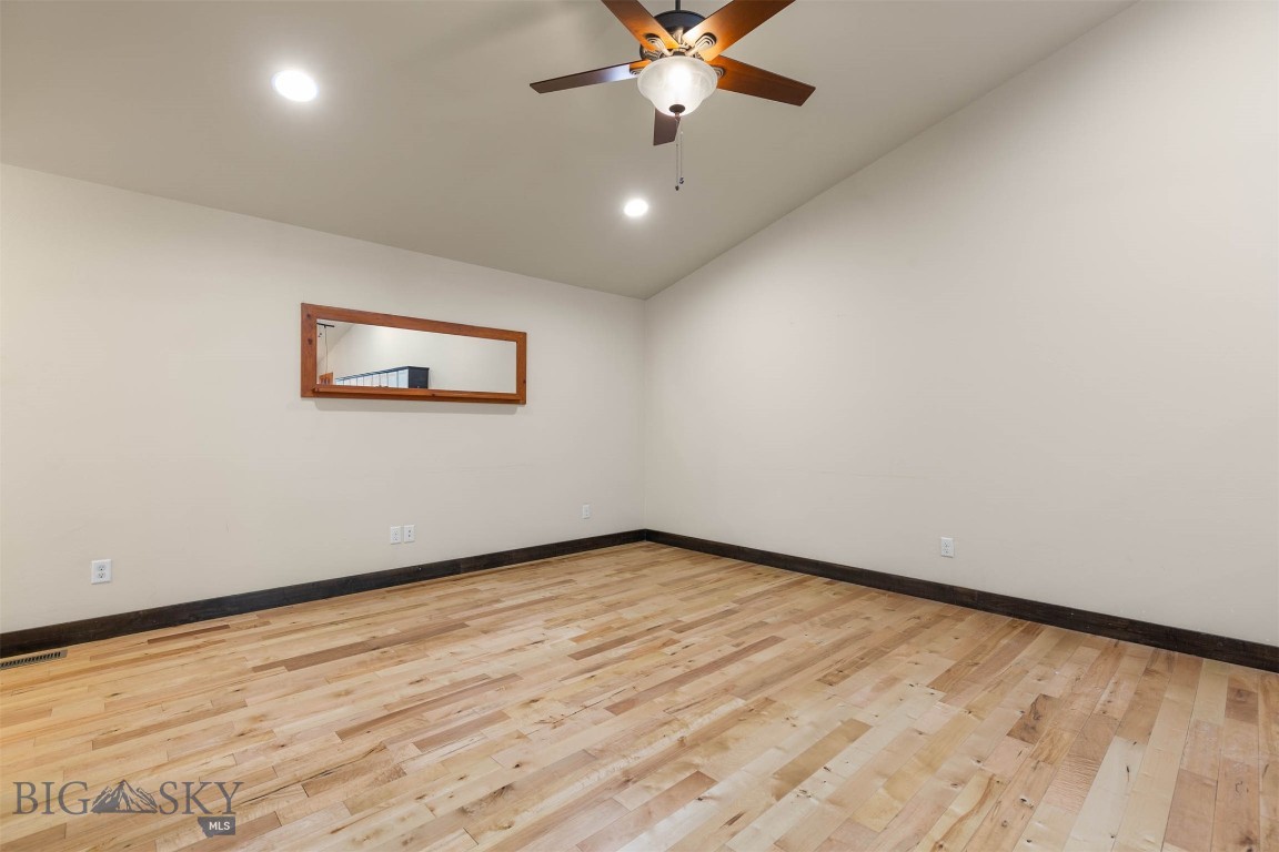 Oak Springs - Residential