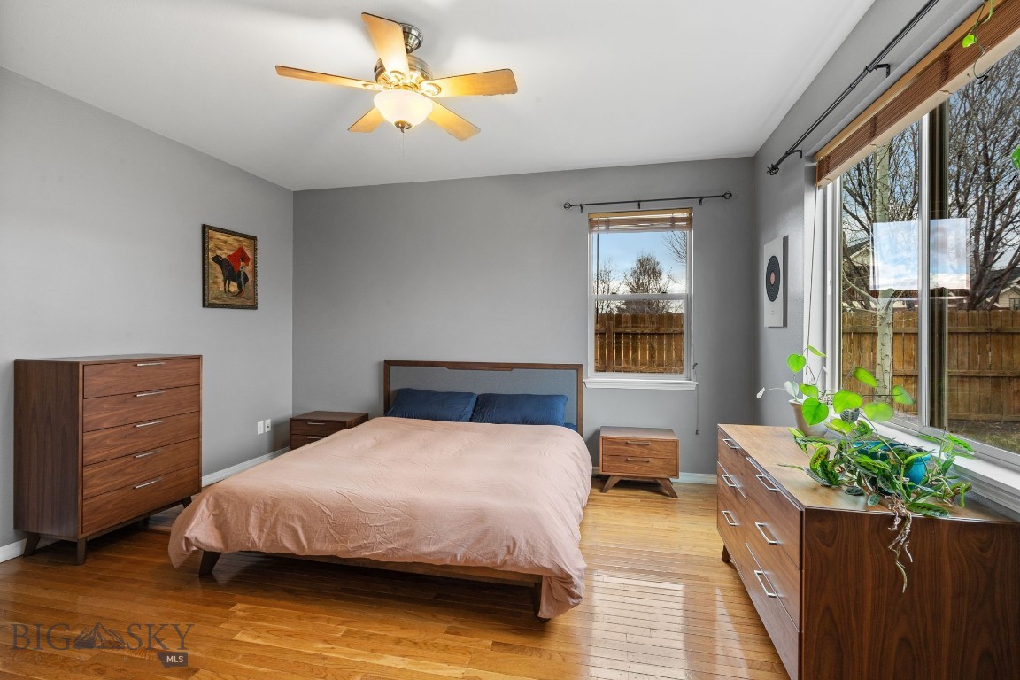 Four Dot Meadows - Residential