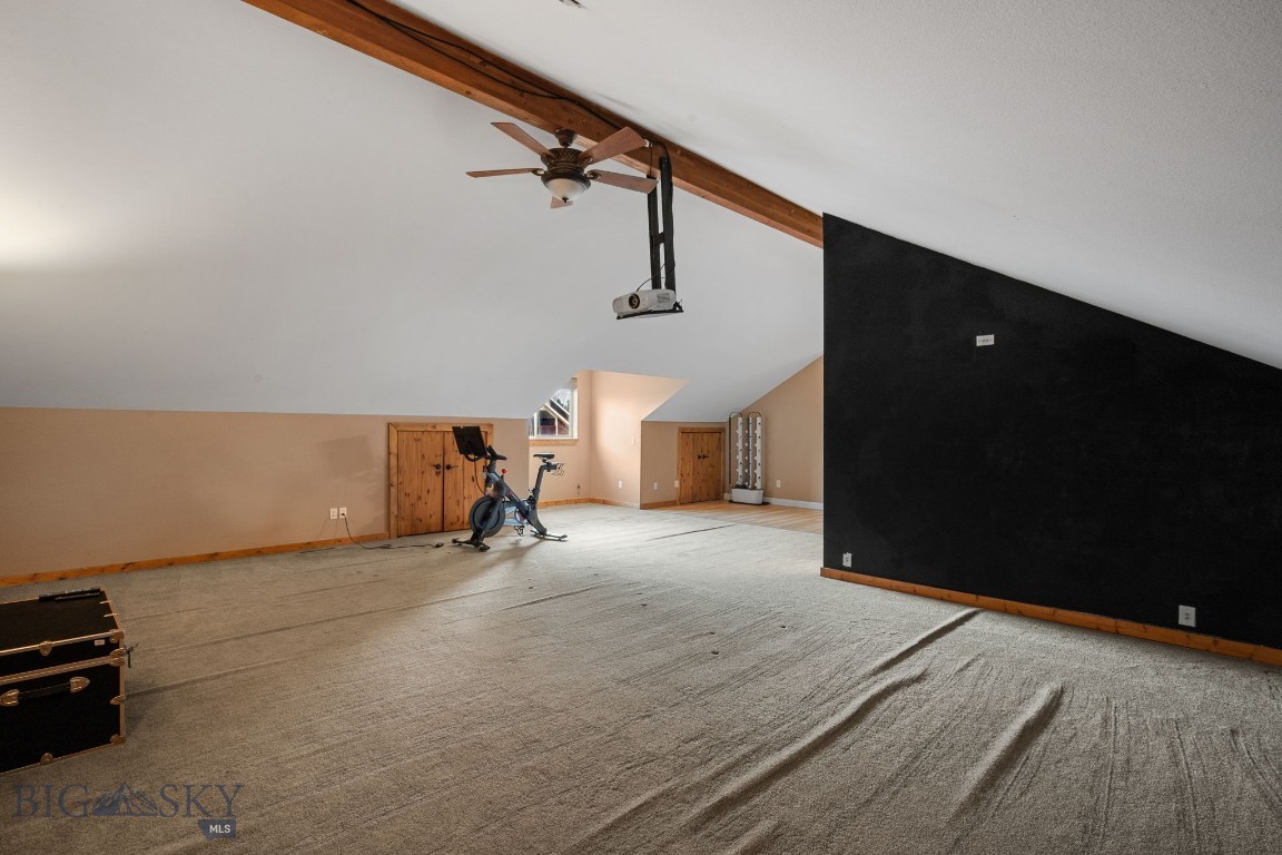 Four Dot Meadows - Residential