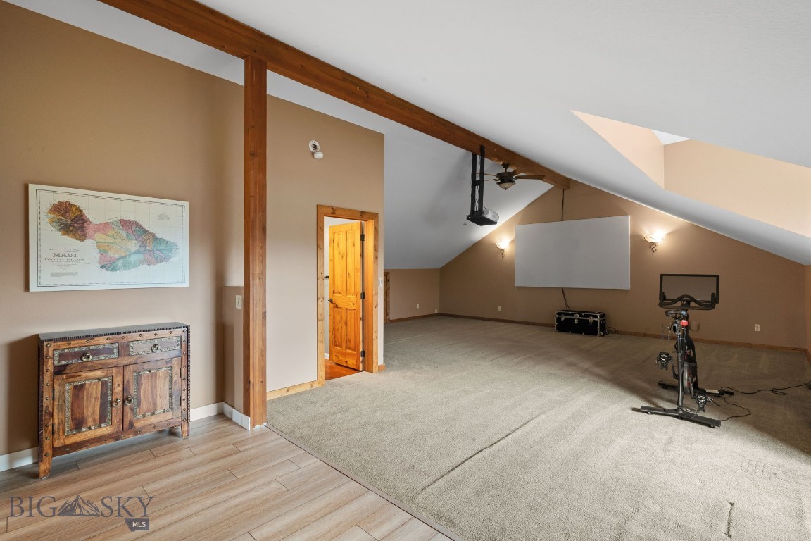 Four Dot Meadows - Residential