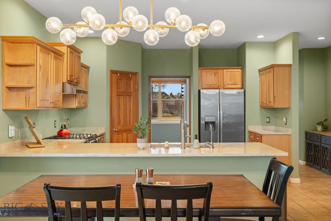 Four Dot Meadows - Residential