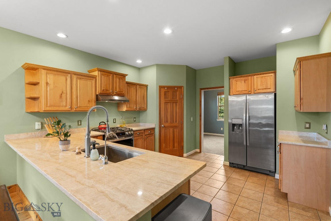 Four Dot Meadows - Residential