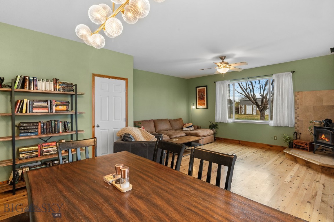 Four Dot Meadows - Residential