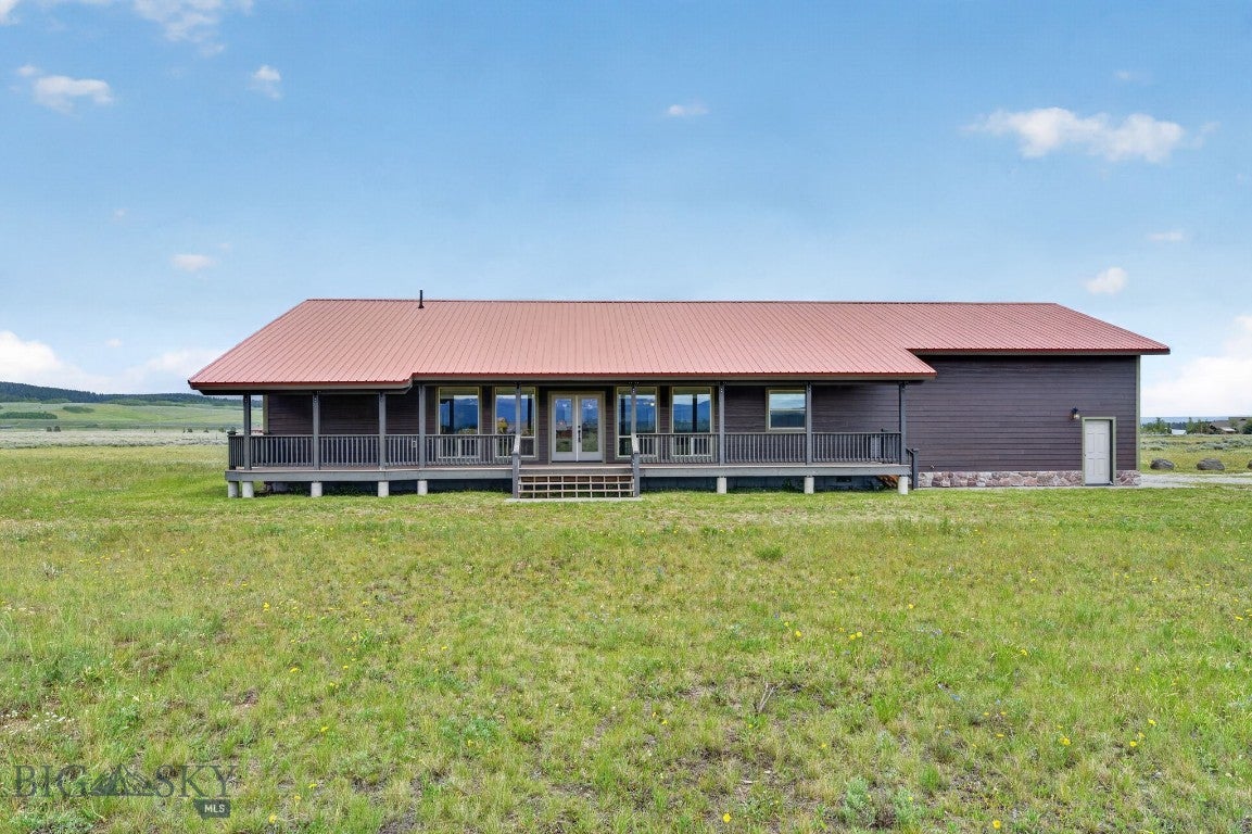 285 Catfish Lane