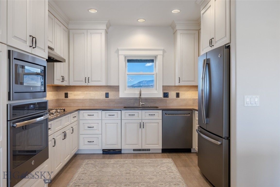Ross Creek - Residential
