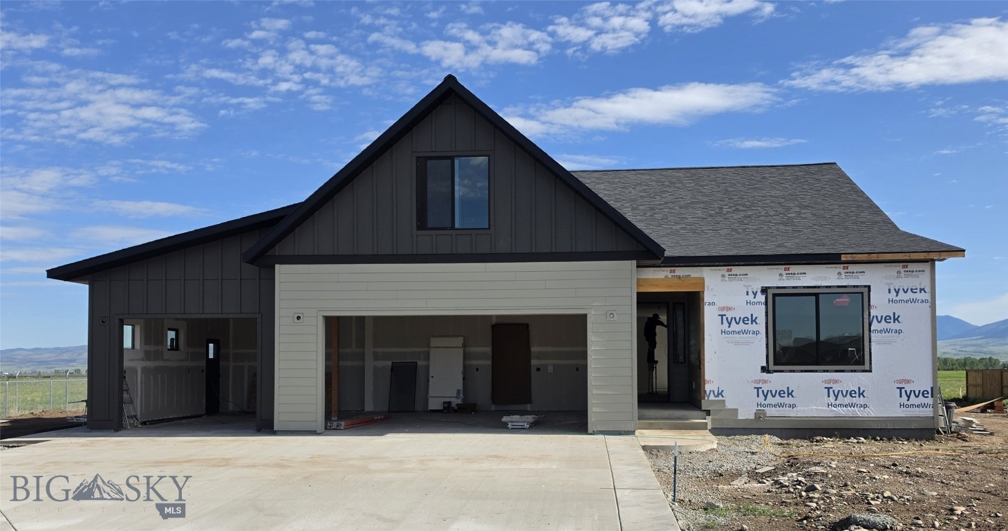 2201 Oriole Drive
