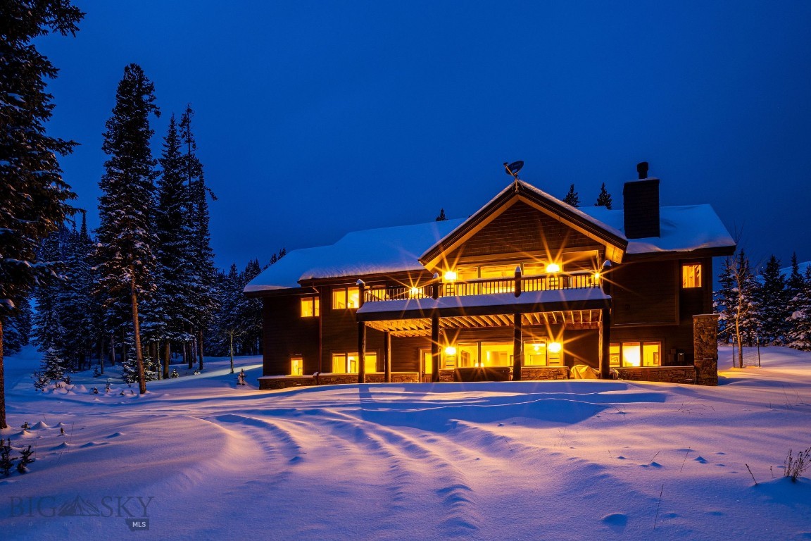 Diamond Hitch Of Ski Moonlight - Residential