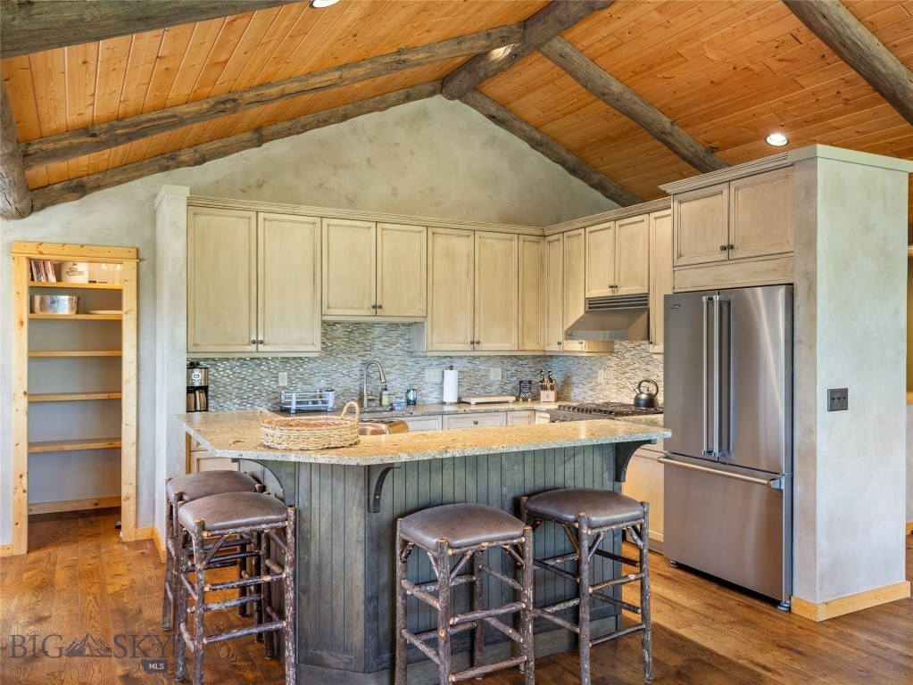 Diamond Hitch Of Ski Moonlight - Residential