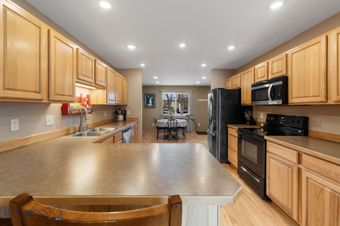 River Rock and Royal Village - Residential