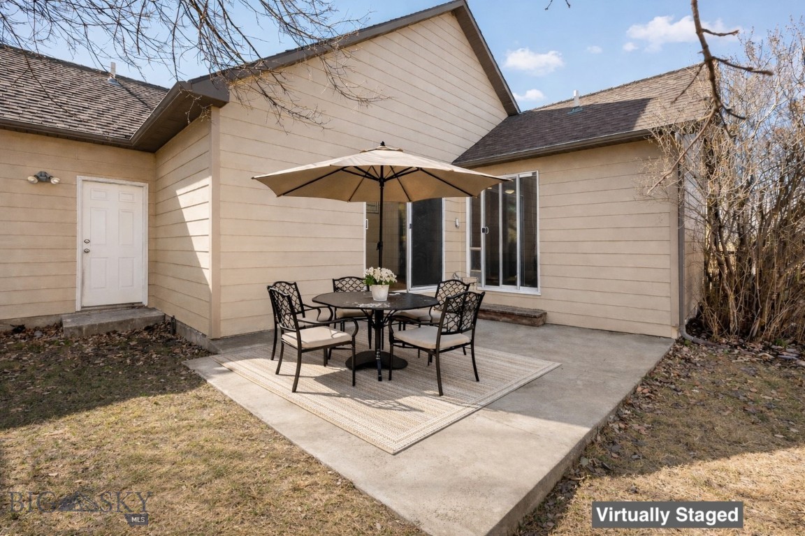 River Rock and Royal Village - Residential