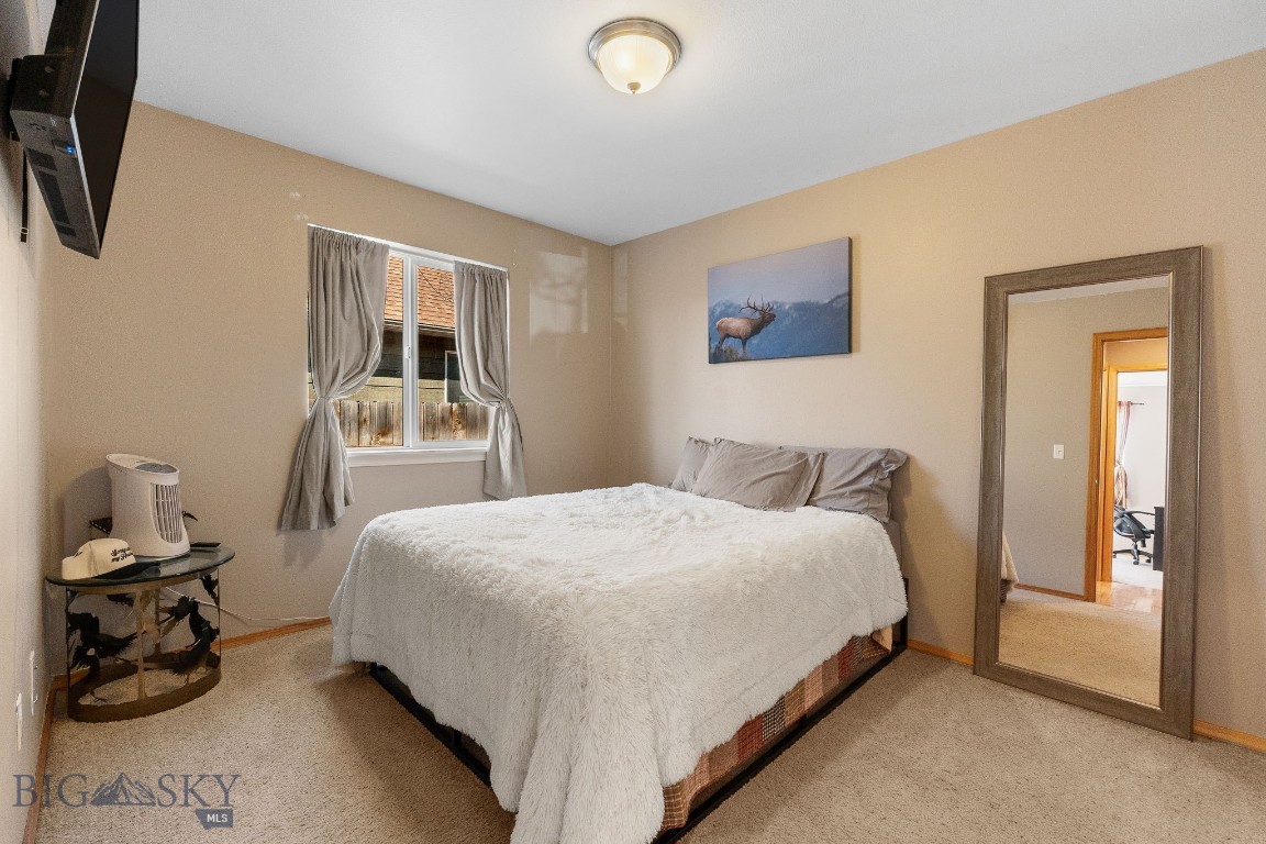 River Rock and Royal Village - Residential