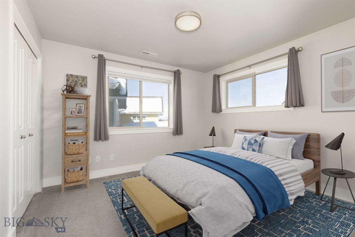 The Lakes at Valley West - Residential