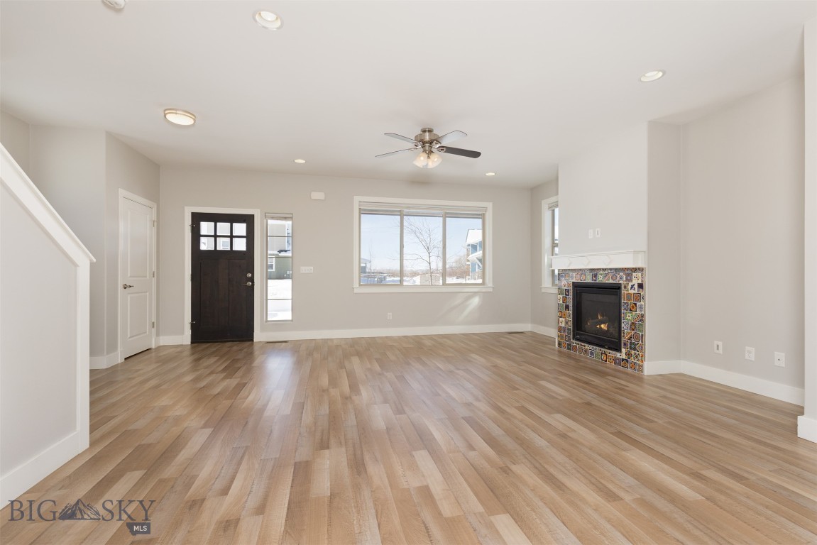 The Lakes at Valley West - Residential