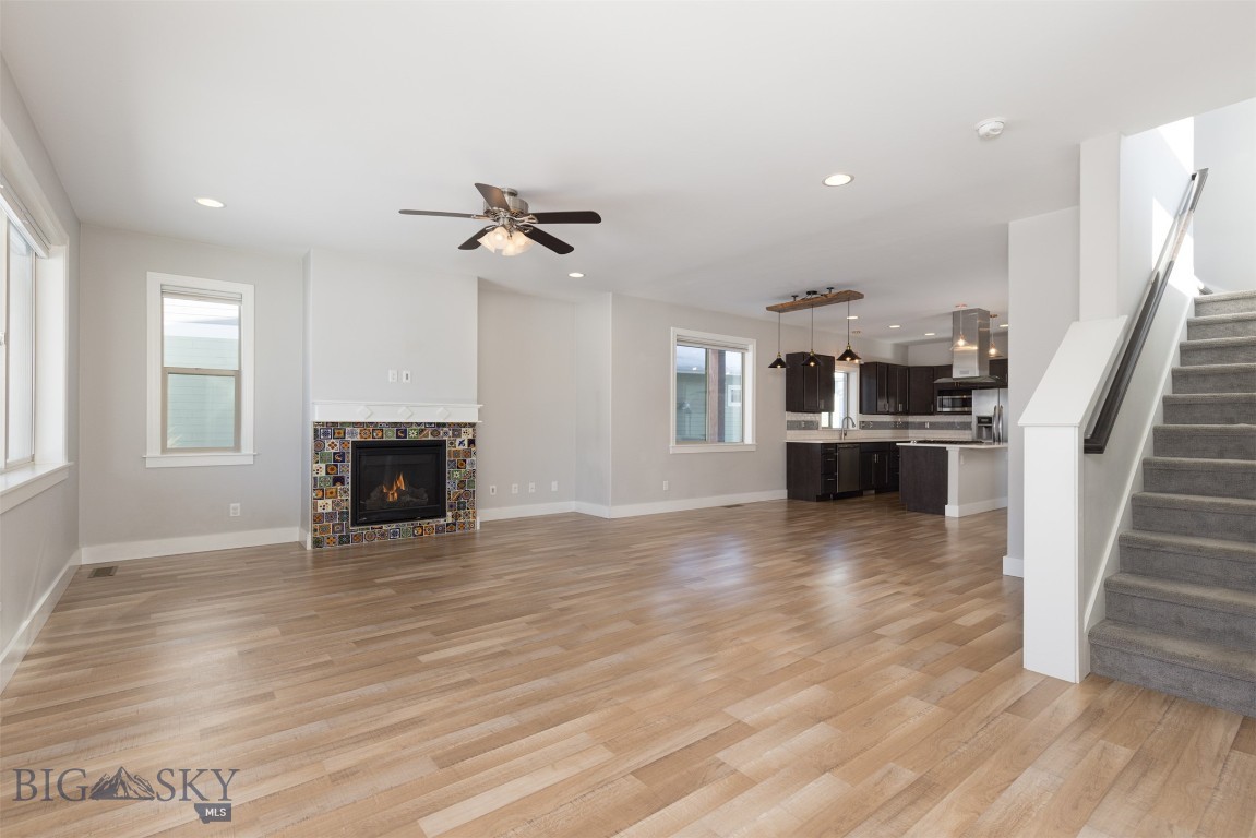 The Lakes at Valley West - Residential
