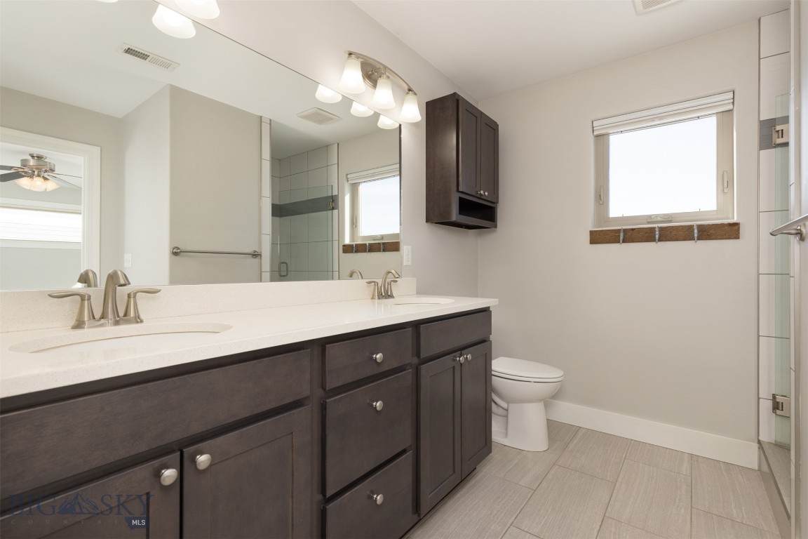 The Lakes at Valley West - Residential