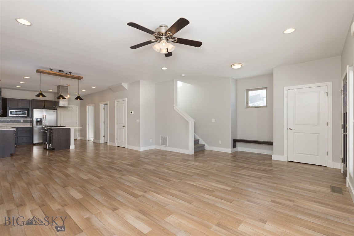 The Lakes at Valley West - Residential