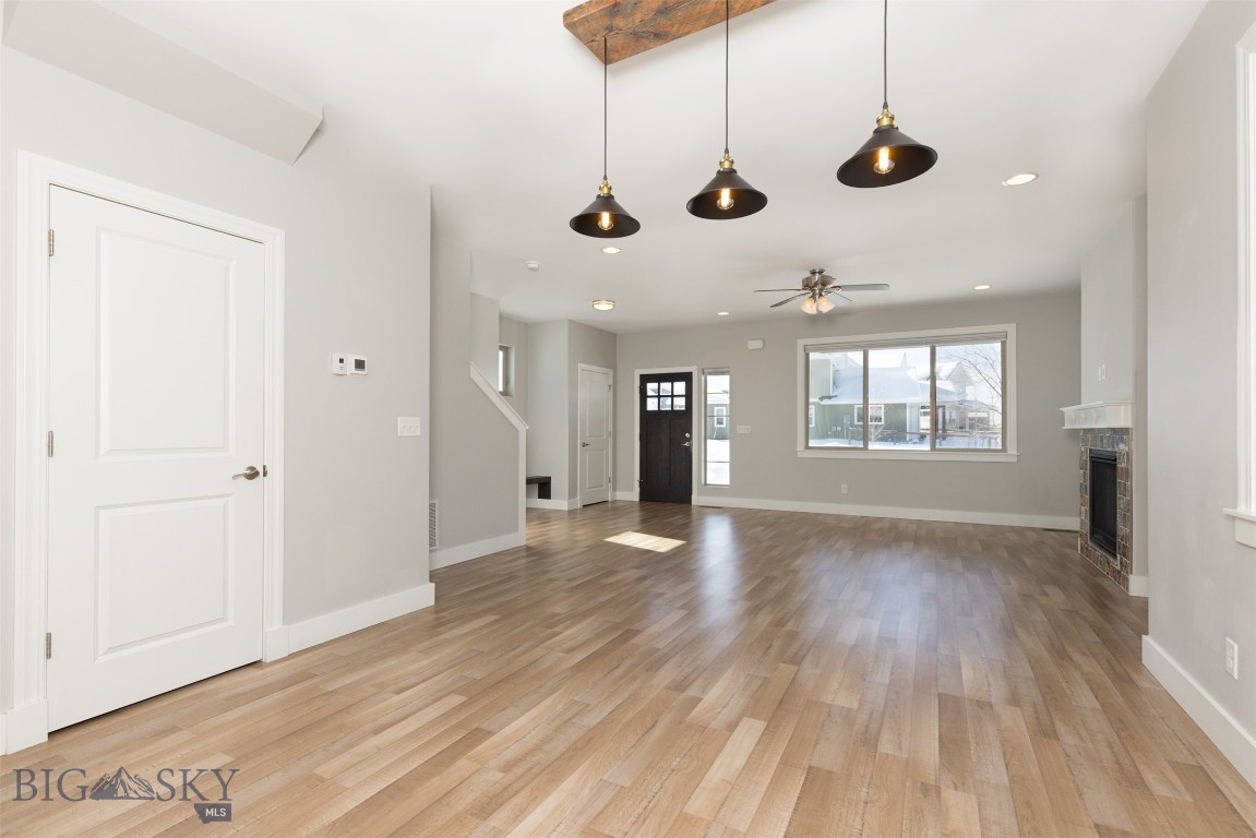The Lakes at Valley West - Residential