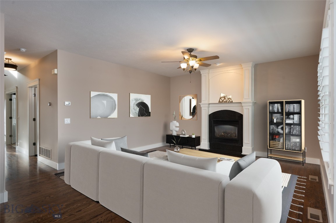 Bozeman, Montana 59718, United States, 5 Bedrooms Bedrooms, ,4 BathroomsBathrooms,Residential,Contingent,25746