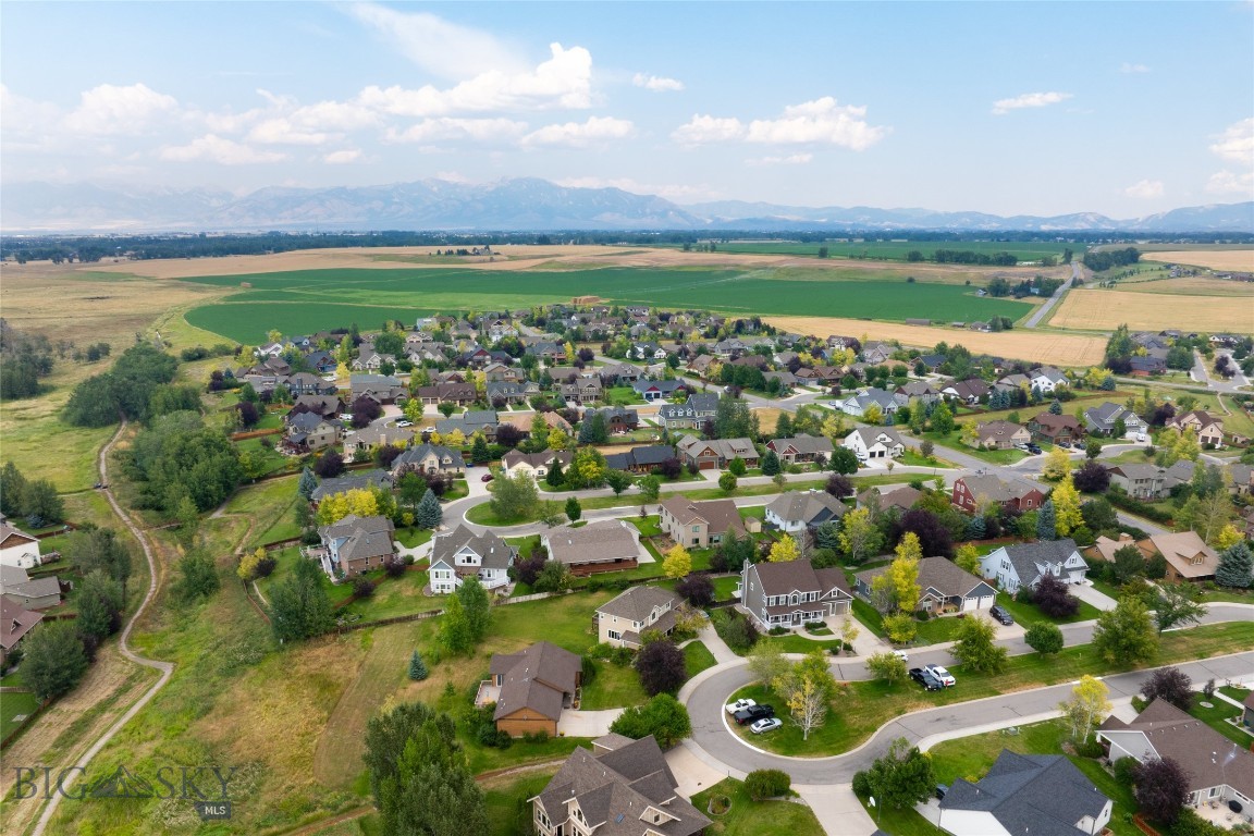 Bozeman, Montana 59718, United States, 5 Bedrooms Bedrooms, ,4 BathroomsBathrooms,Residential,Contingent,25746