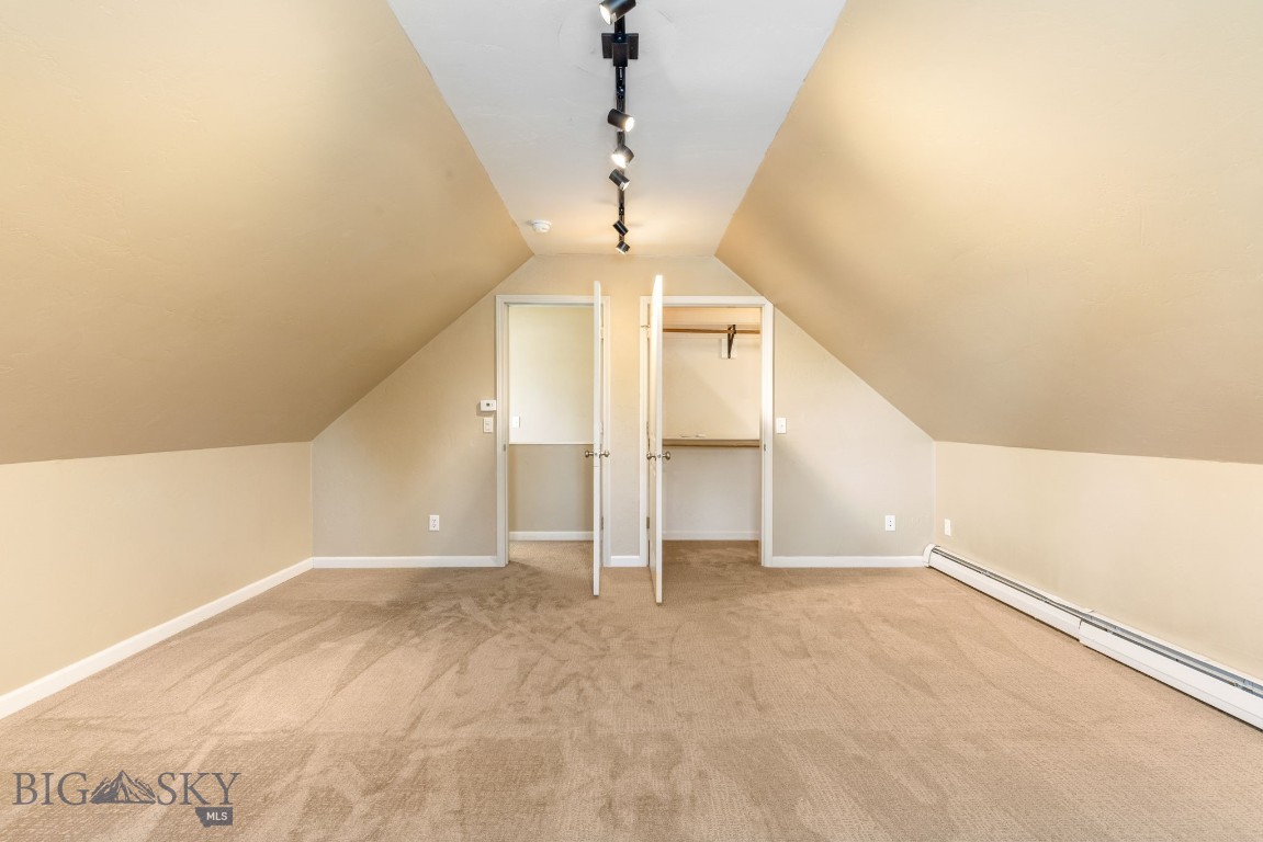 Walton Homestead - Residential