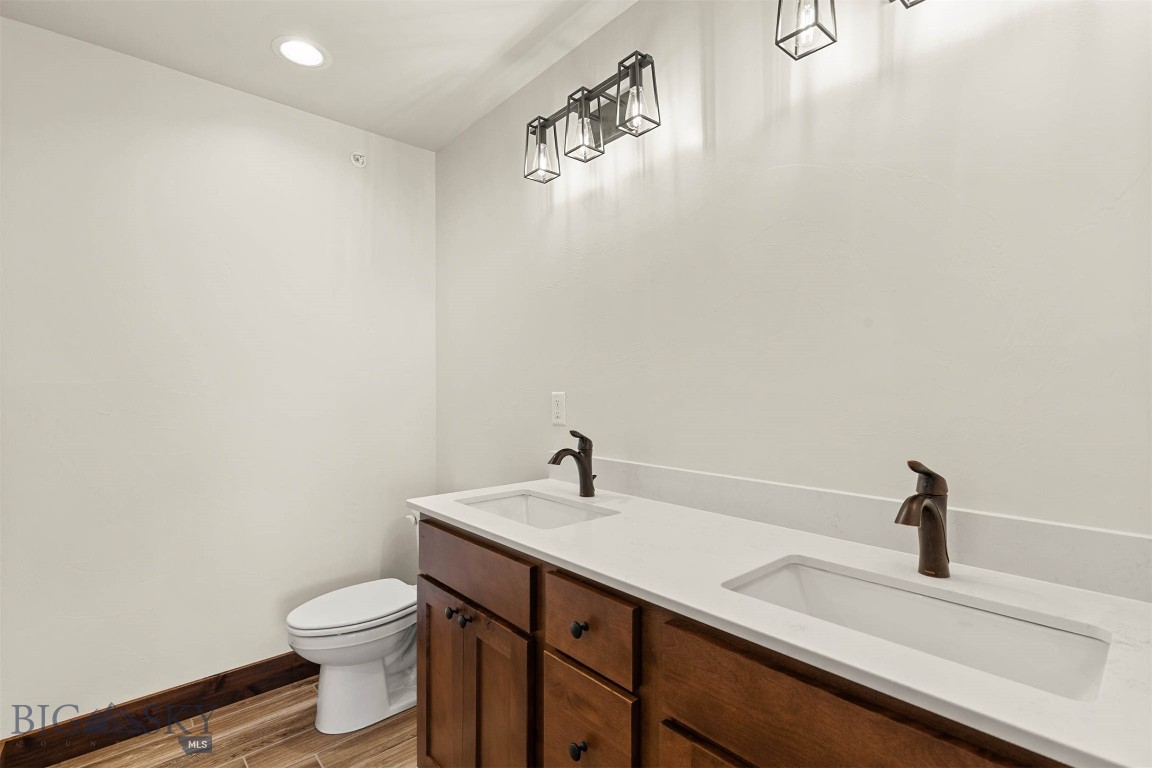 Laurel Glen - Residential