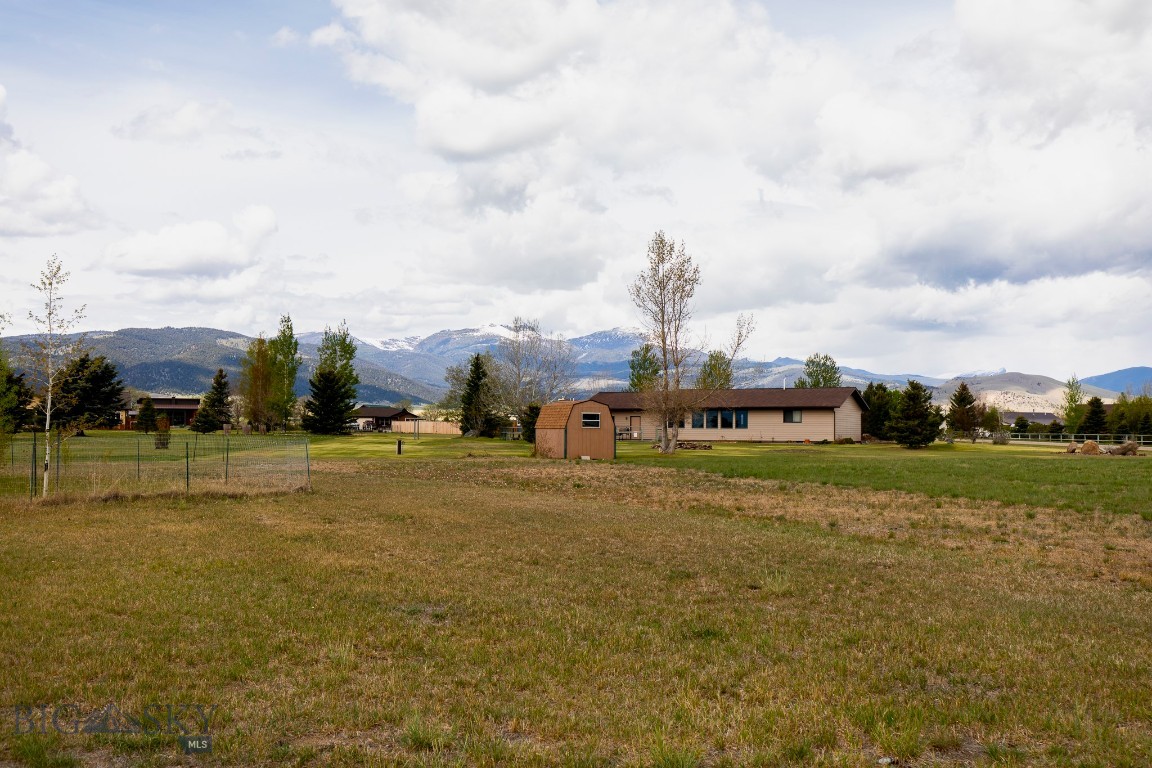 Troutdale - Residential