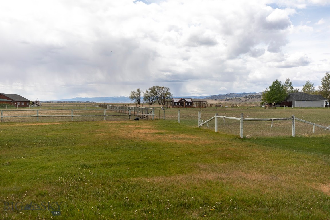 Troutdale - Residential