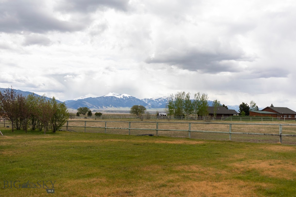 Troutdale - Residential