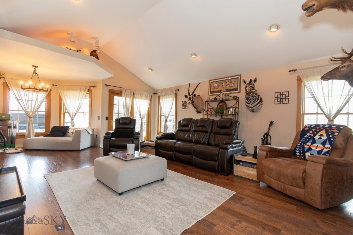 Troutdale - Residential