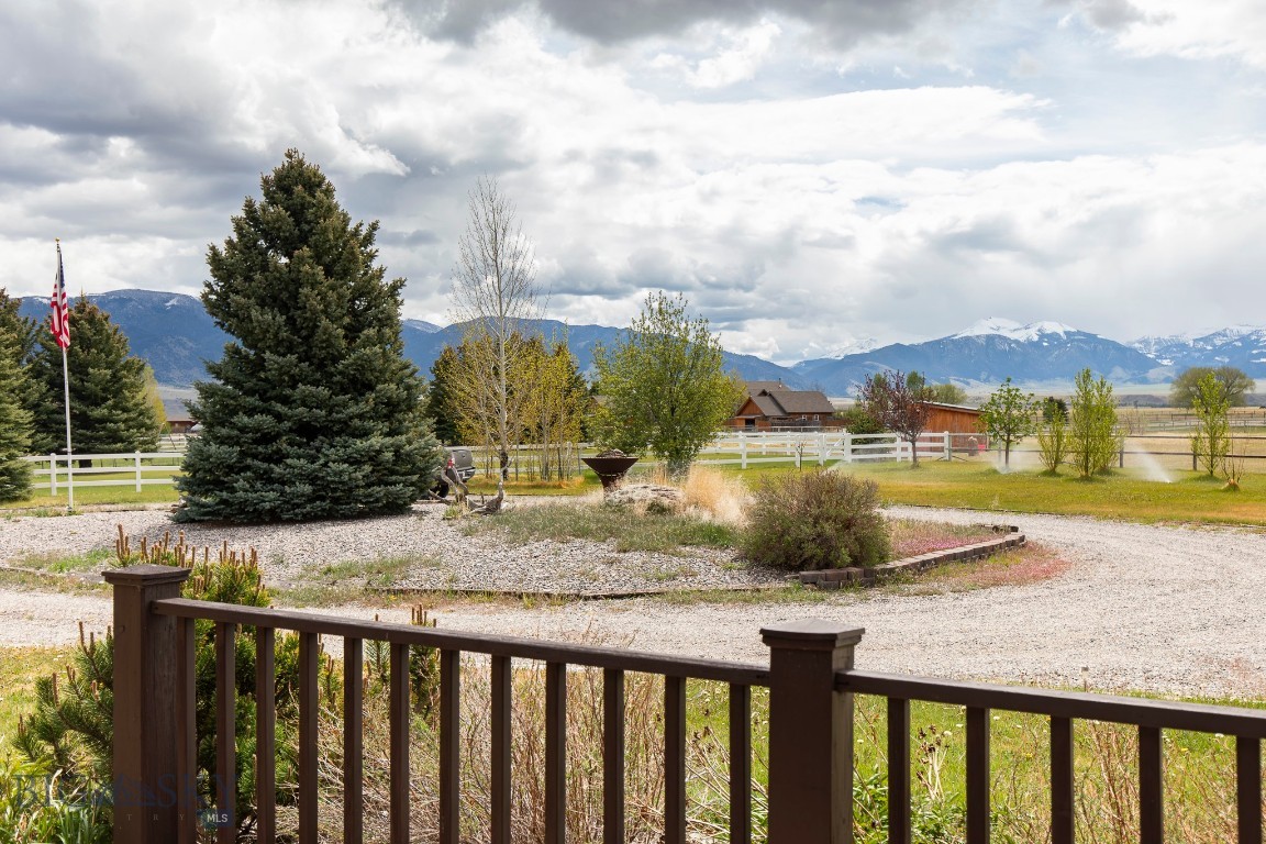 Troutdale - Residential