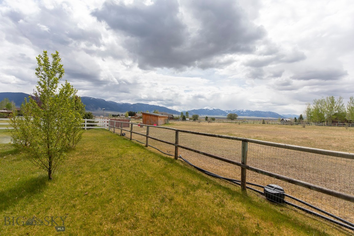Troutdale - Residential