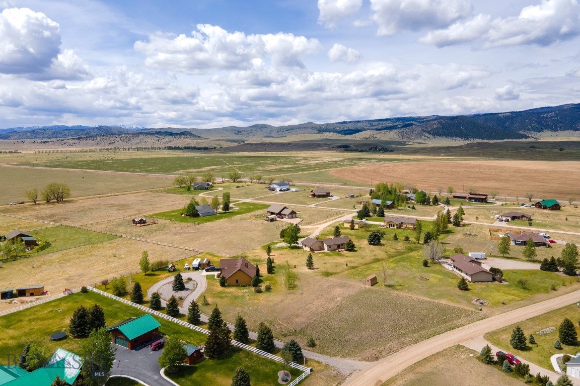 Troutdale - Residential