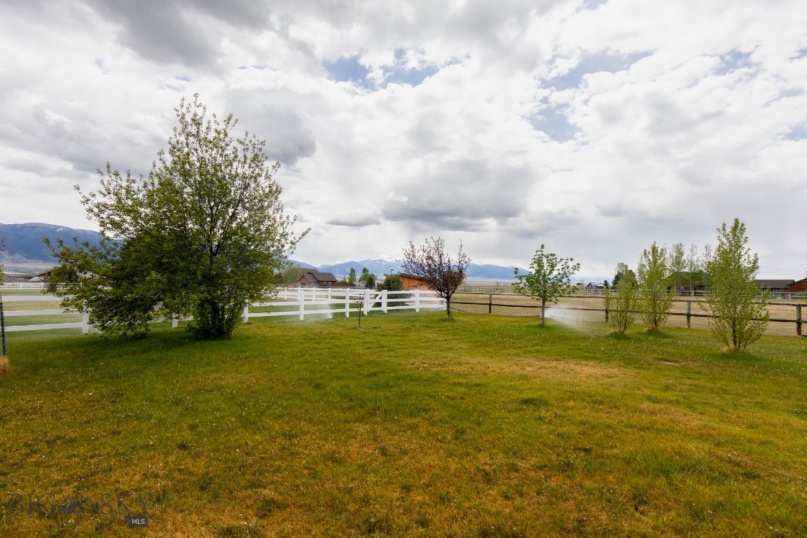 Troutdale - Residential
